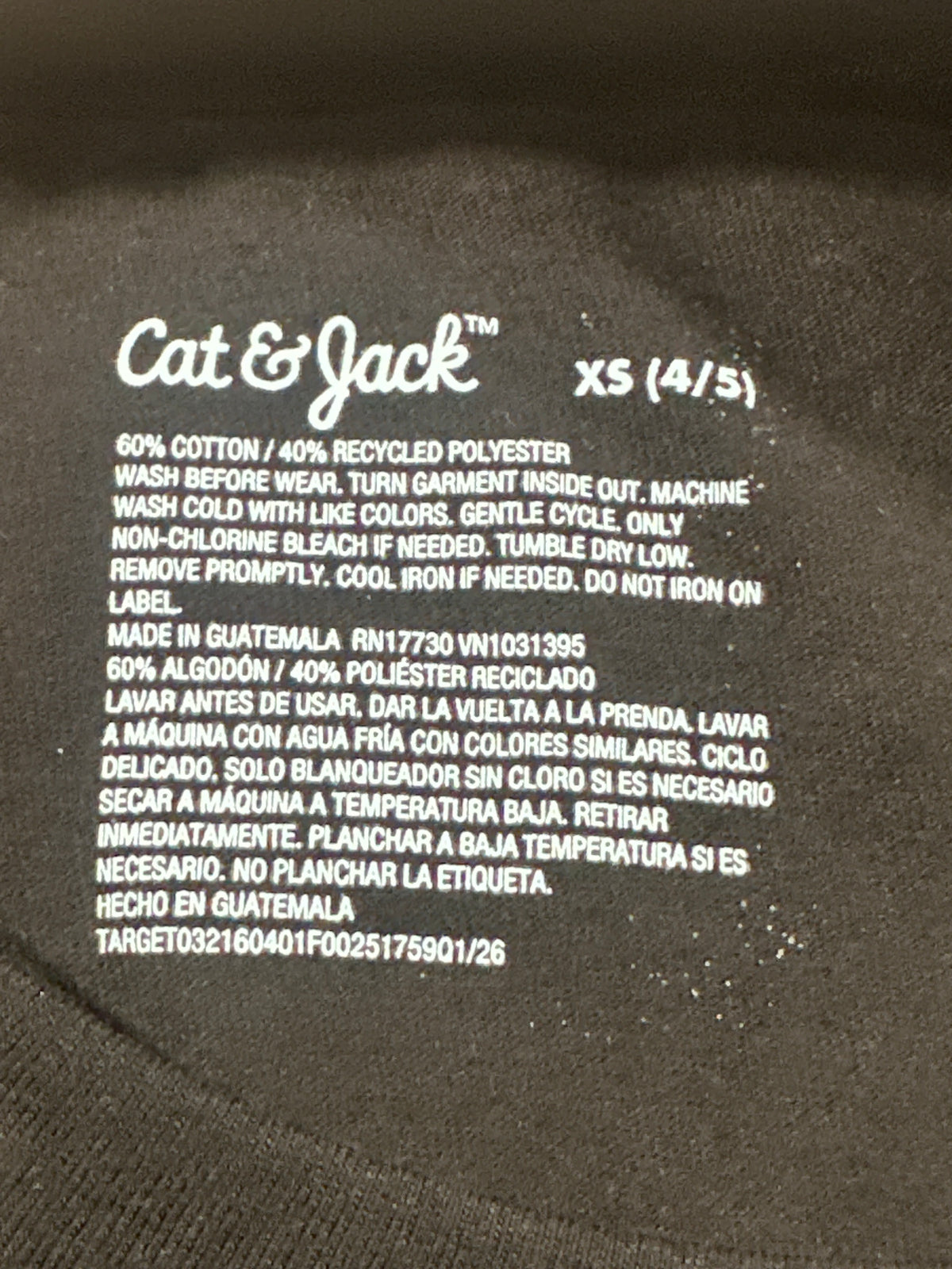 Cat & Jack girls ebony classic short sleeve T-shirt detail