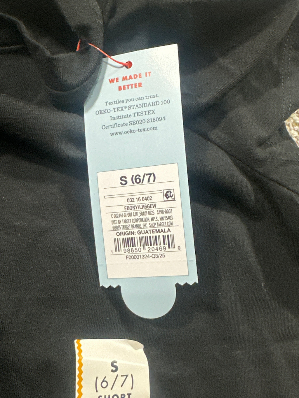 Cat & Jack girls ebony classic short sleeve T-shirt detail