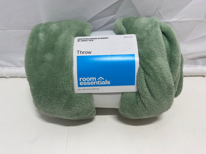 Room Essentials Plush Throw Blanket (50 x 60, Sage Green)