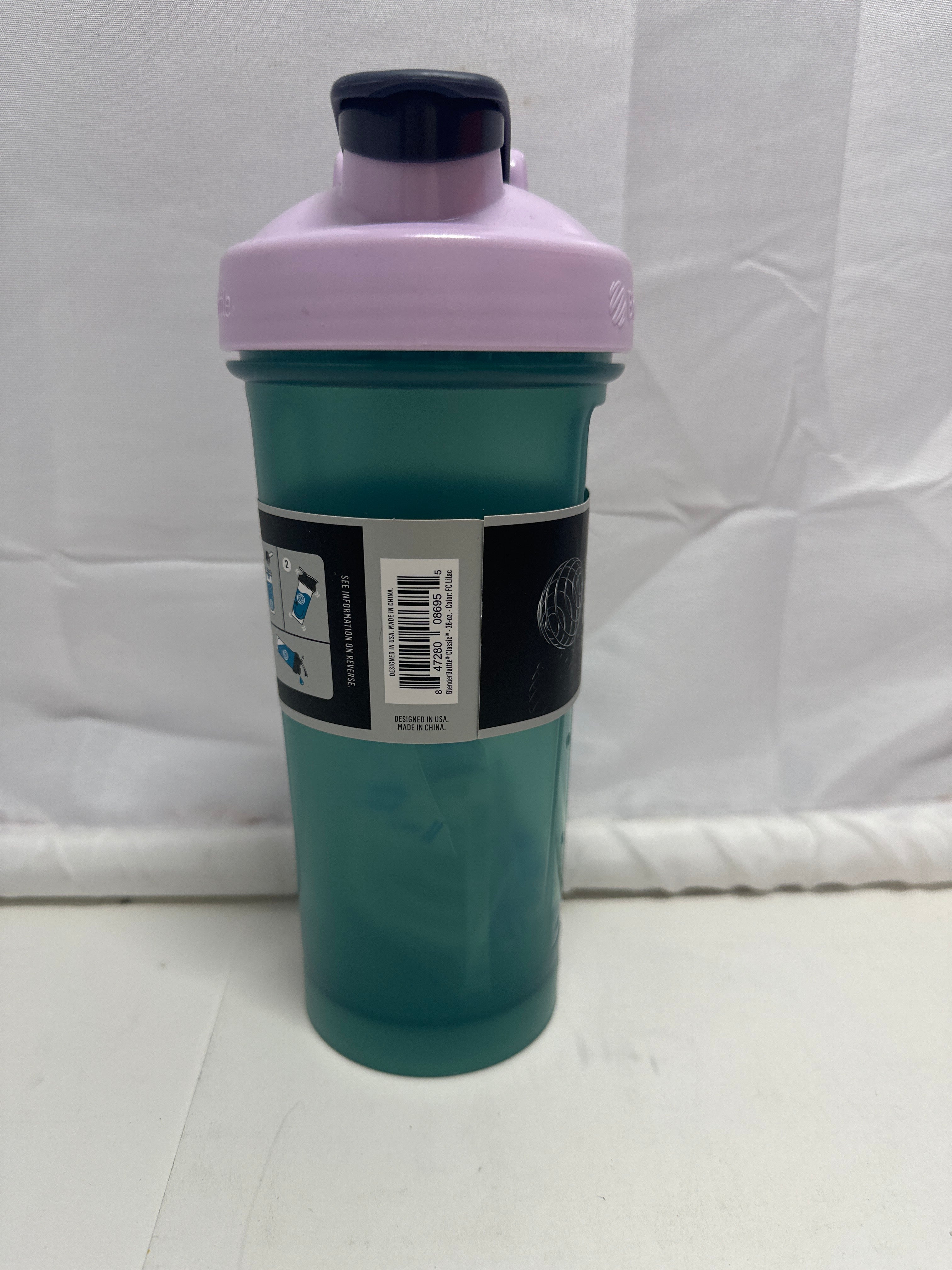 BlenderBottle Classic Shaker Bottle Teal with Light Purple Lid 28oz