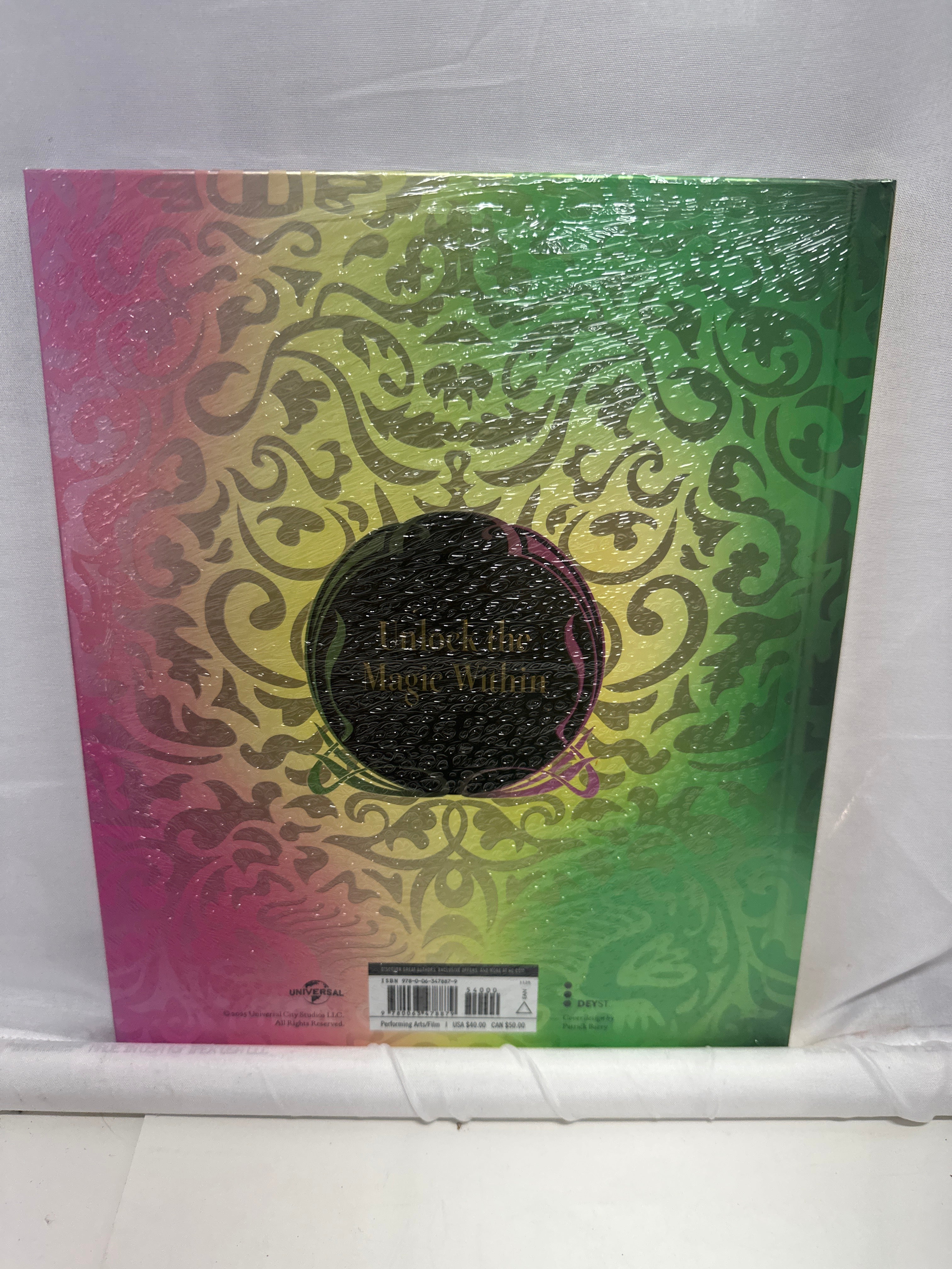 WICKED: THE OFFICIAL VISUAL COMPANION (Hardcover) Target Exclusive