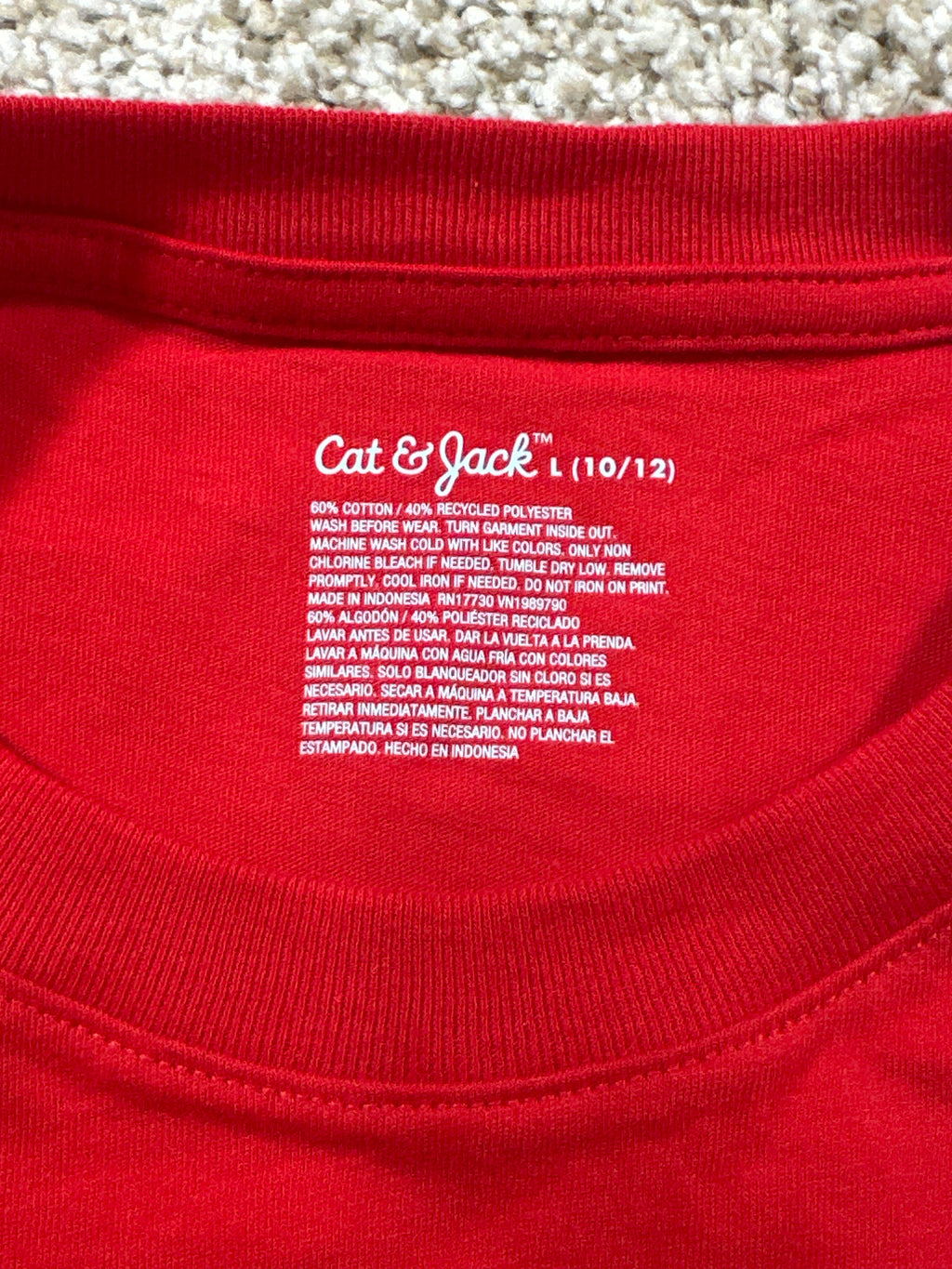 Cat & Jack boys classic short-sleeve T-shirt in red, size L (10/12)