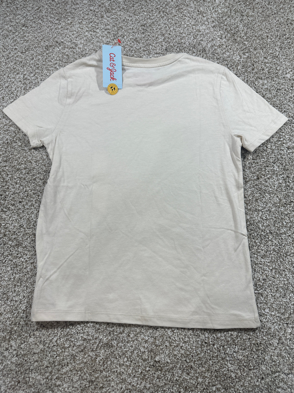 Cat & Jack girls beige classic T-shirt detail 3