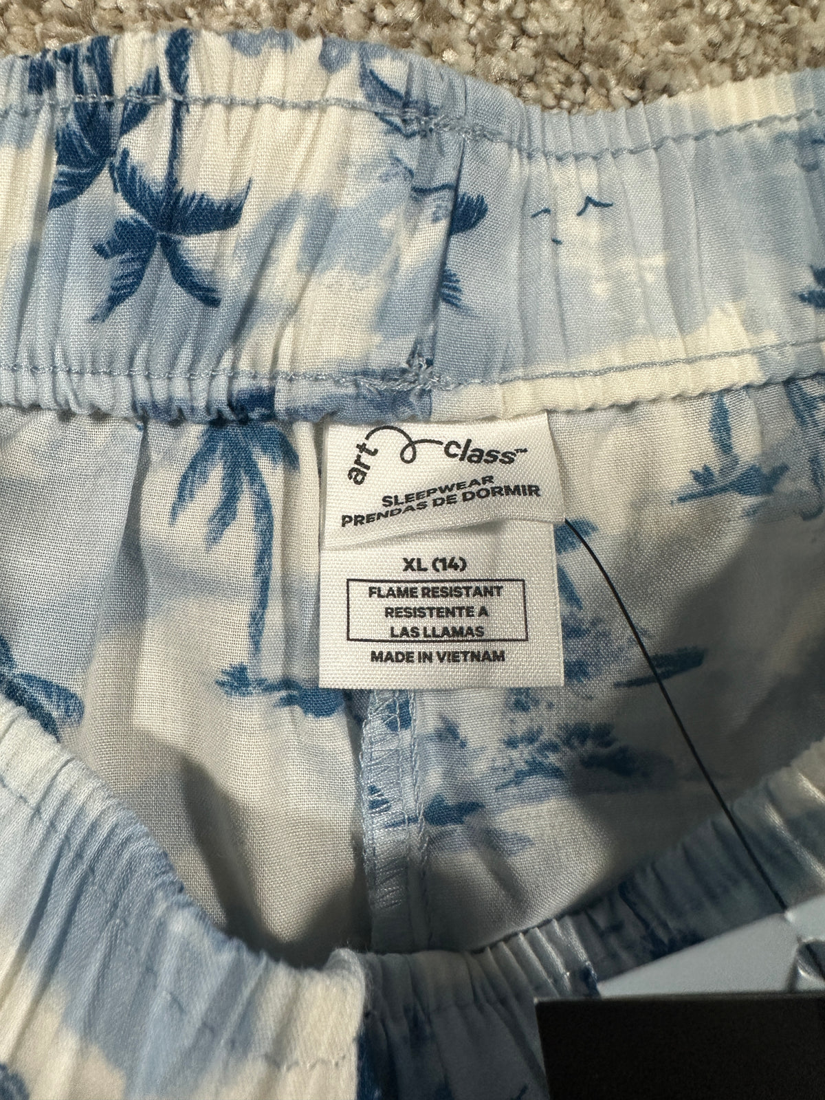 art class boys tropical sleep shorts size XL (14)