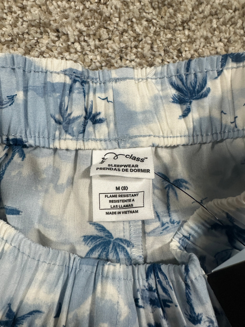art class boys tropical sleep shorts size M (8)