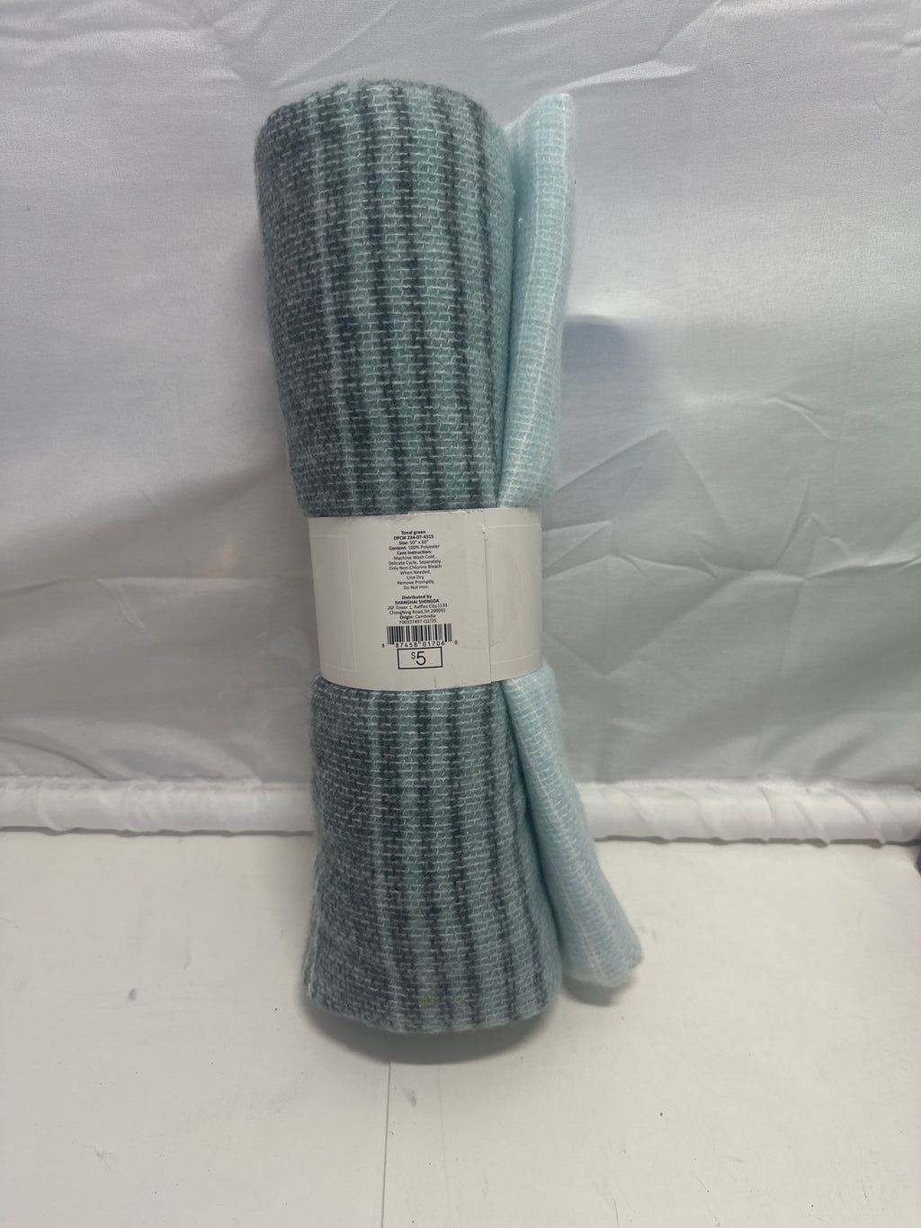 Woven Blanket Throw – 50 in × 60 in Soft Decorative Throw Blanket