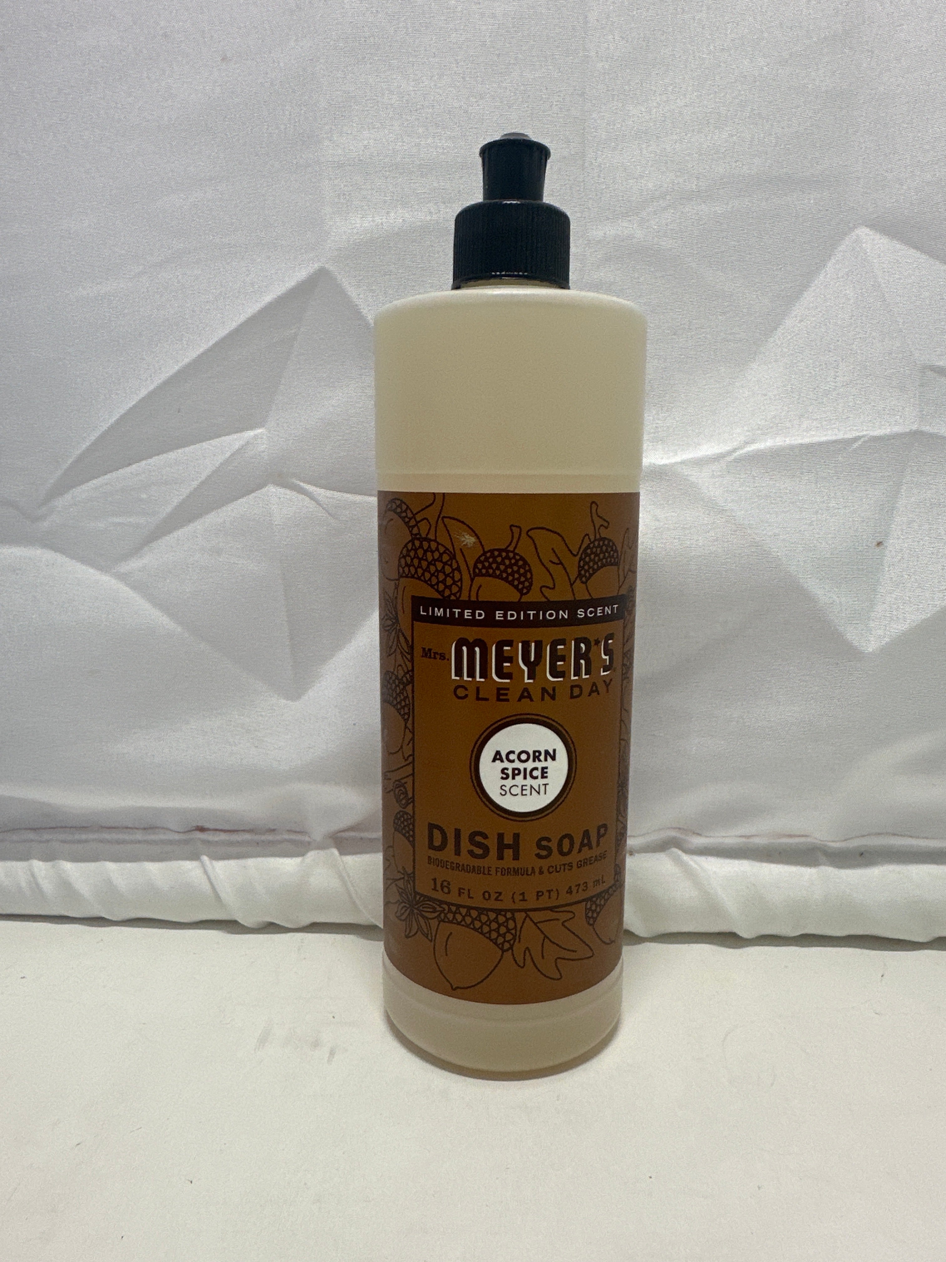 Mrs. Meyer’s Clean Day Fall Acorn Spice Scent Dish Soap