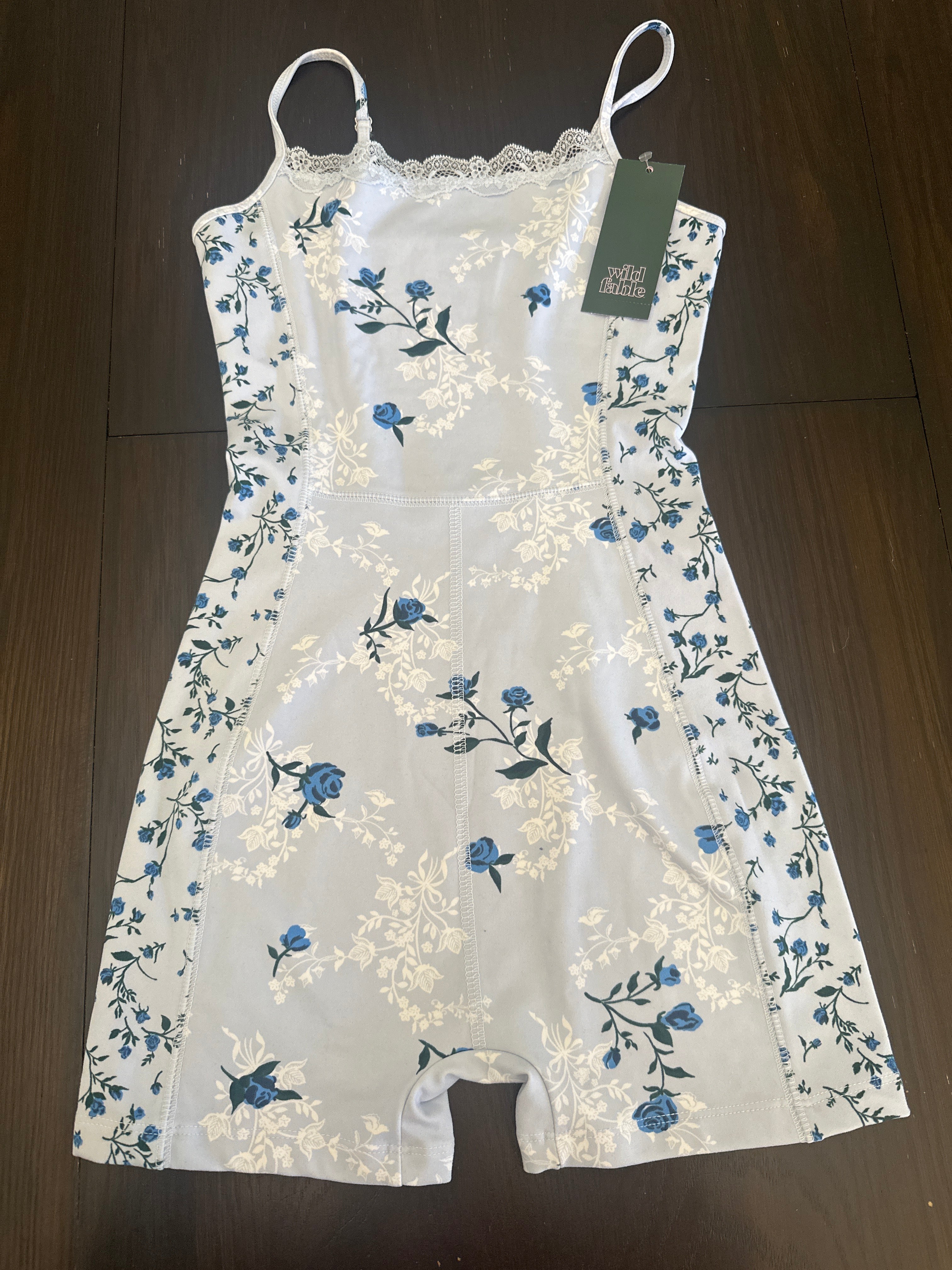 Wild Fable Women Floral Lace Trim Cami Romper Light Blue Roses