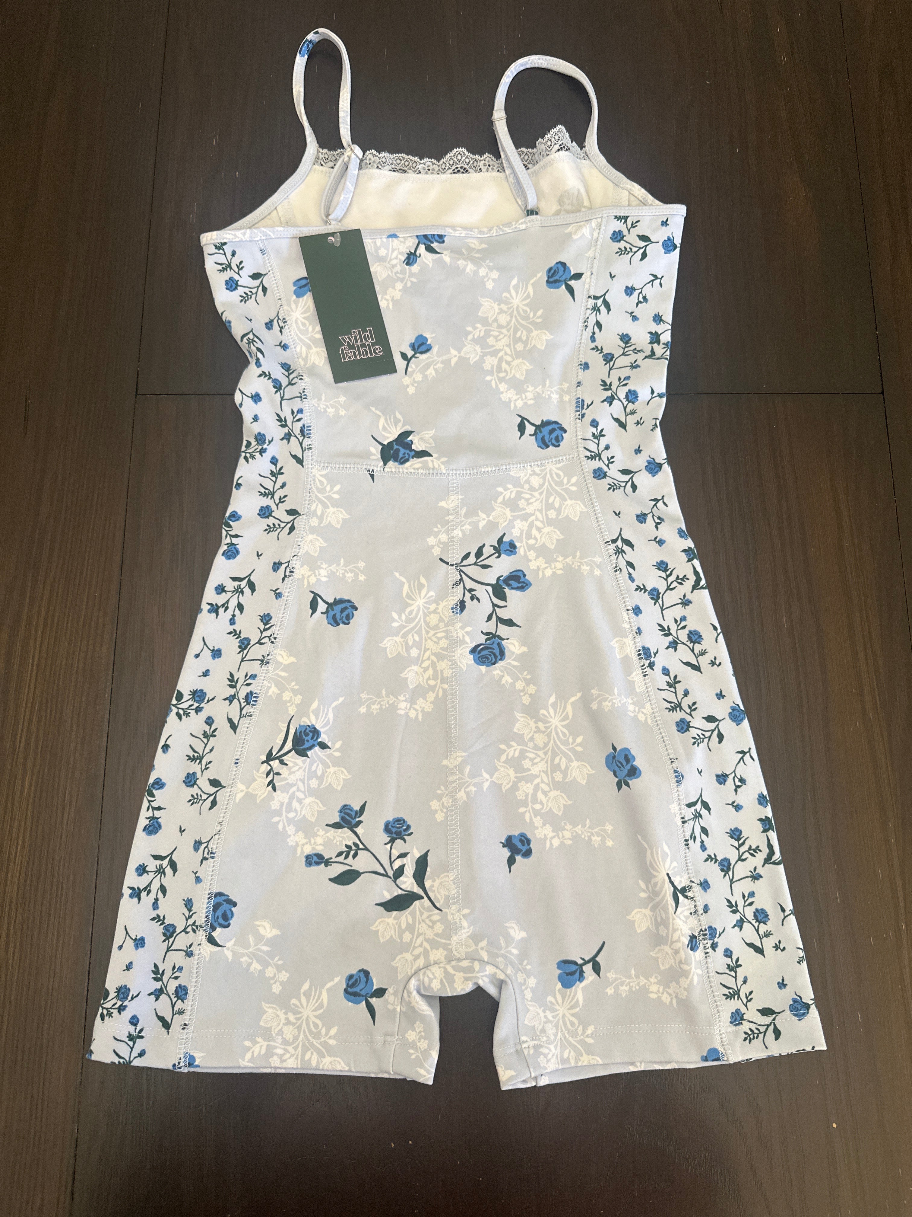Wild Fable Women Floral Lace Trim Cami Romper Light Blue Roses