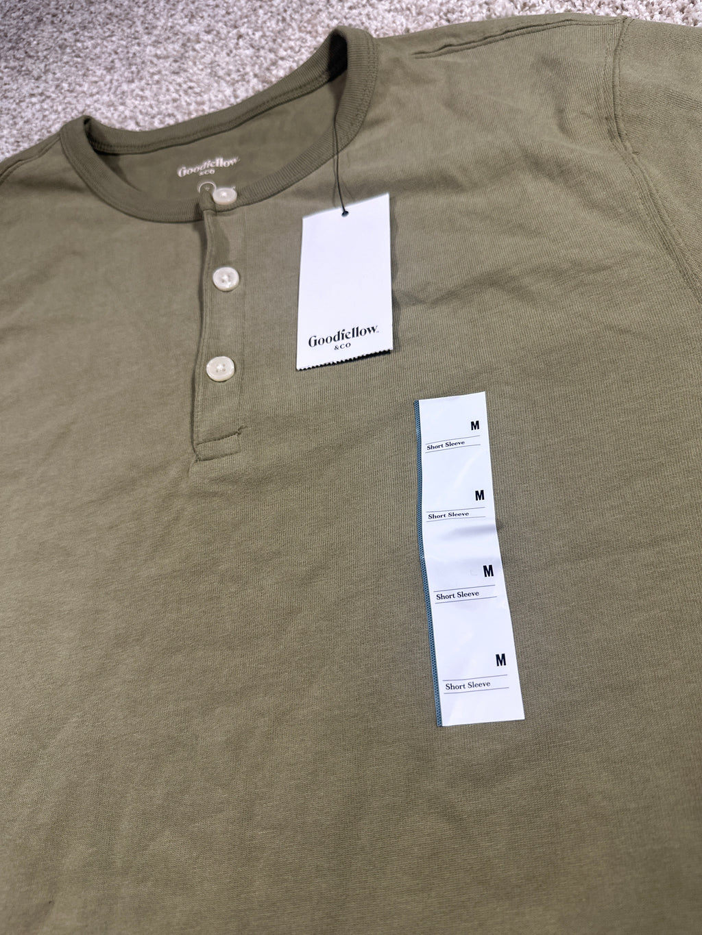 Goodfellow & Co vintage henley T-shirt men's medium olive green