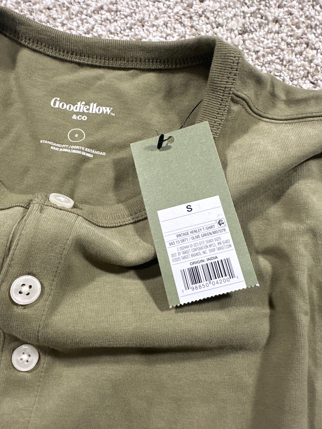 Goodfellow & Co vintage henley T-shirt men's small olive green