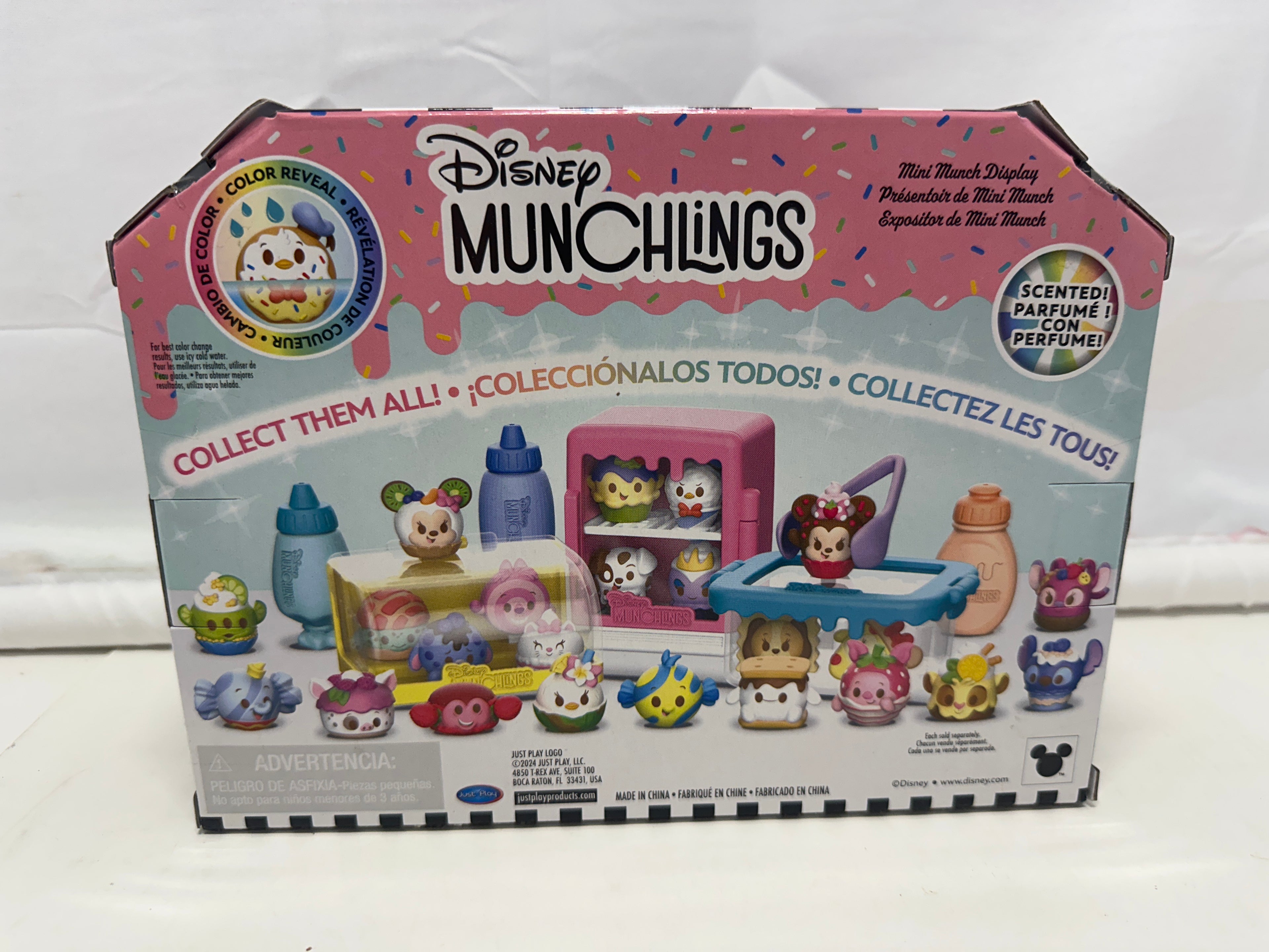 Disney Munchlings Mini Munch Display 7-Piece Set with 4 Mystery Figures Pink