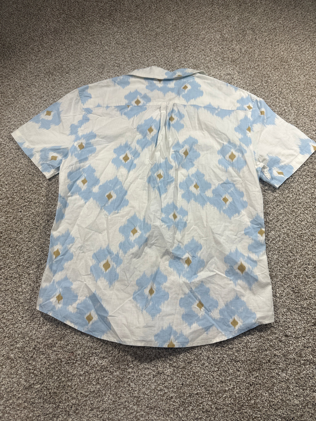 Goodfellow & Co Every Wear short sleeve button-up shirt M white blue print