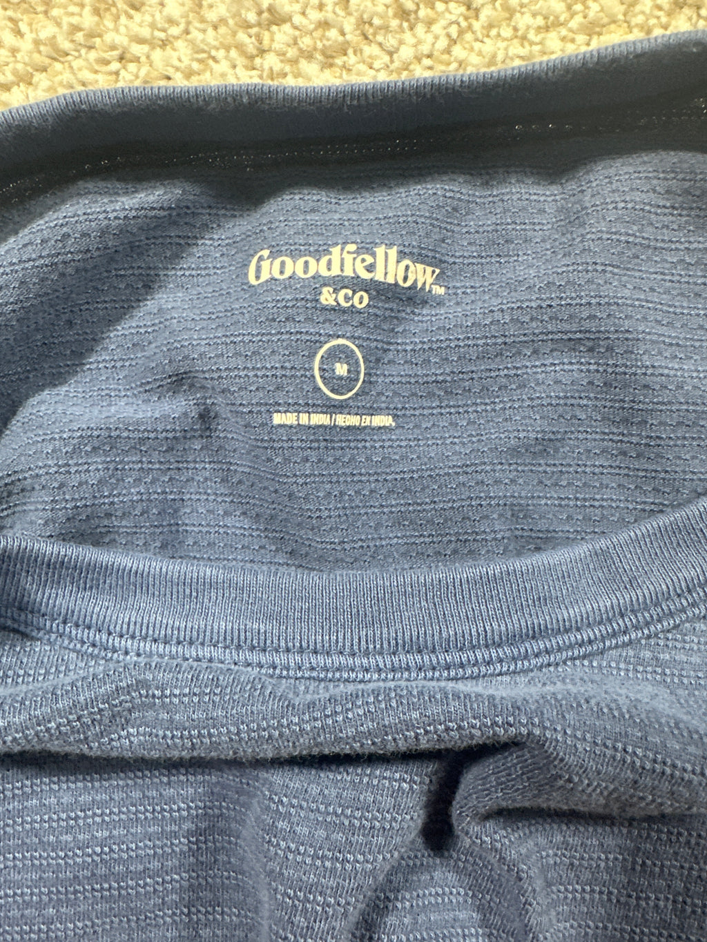 Goodfellow & Co textured vintage pocket T-shirt men's medium blue