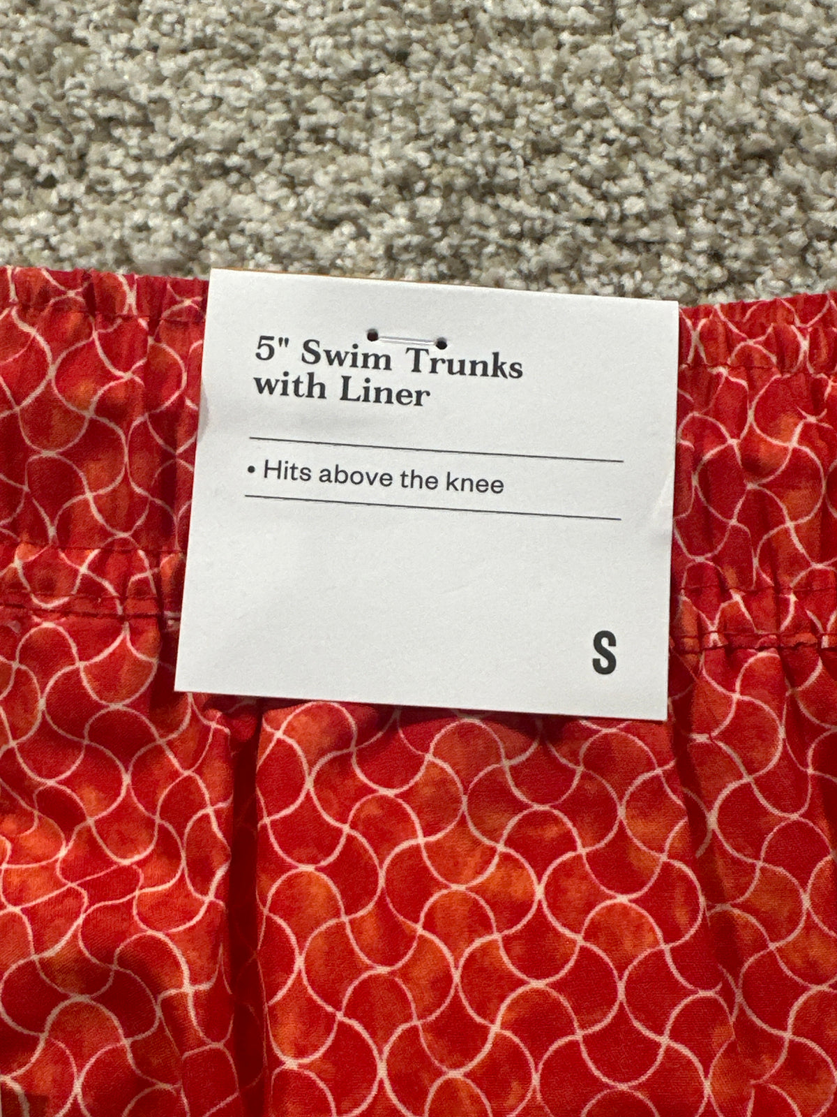 Goodfellow & Co 5-inch swim trunks with liner men's small red mosaic