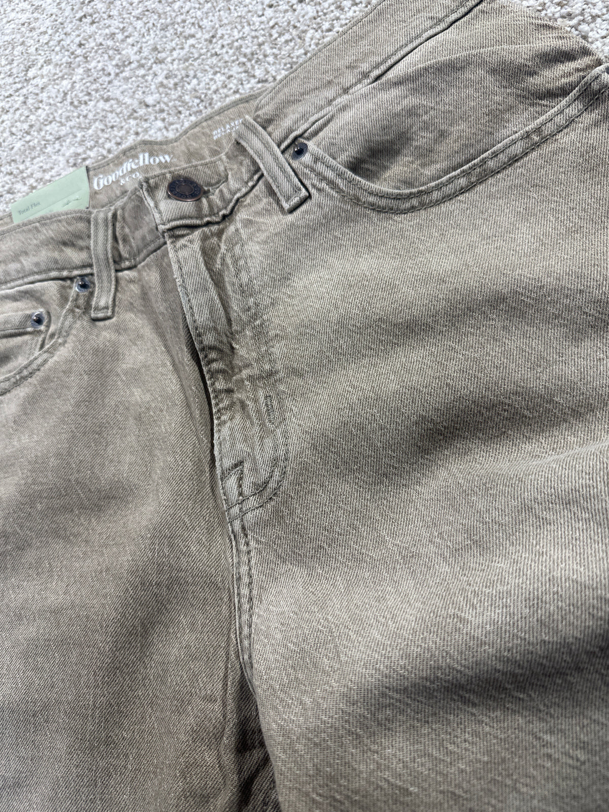 Goodfellow & Co Maverick men's relaxed straight jeans 30x30 beige