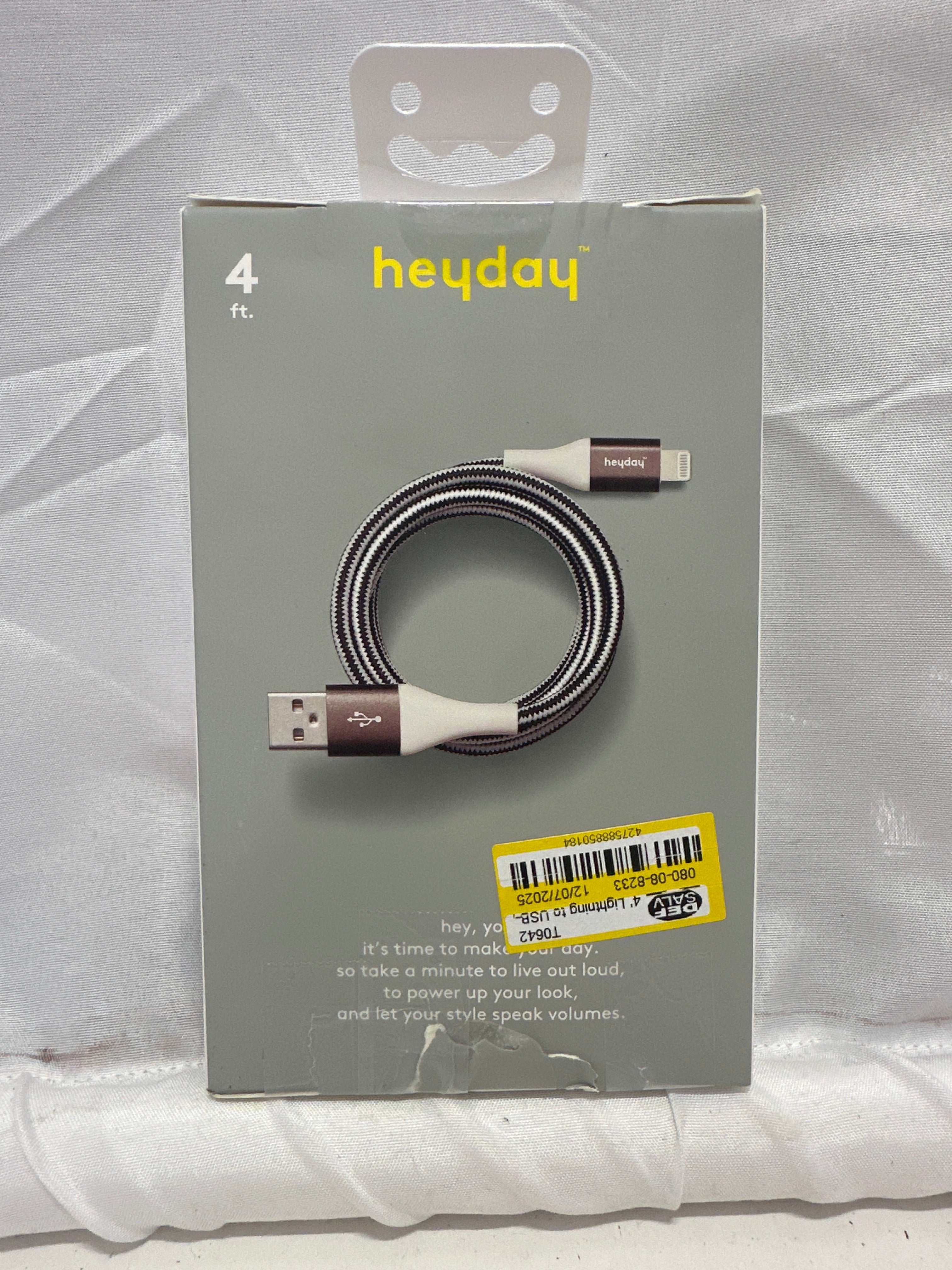 heyday 4ft Lightning to USB-A Charging Cable Black White MFi Certified