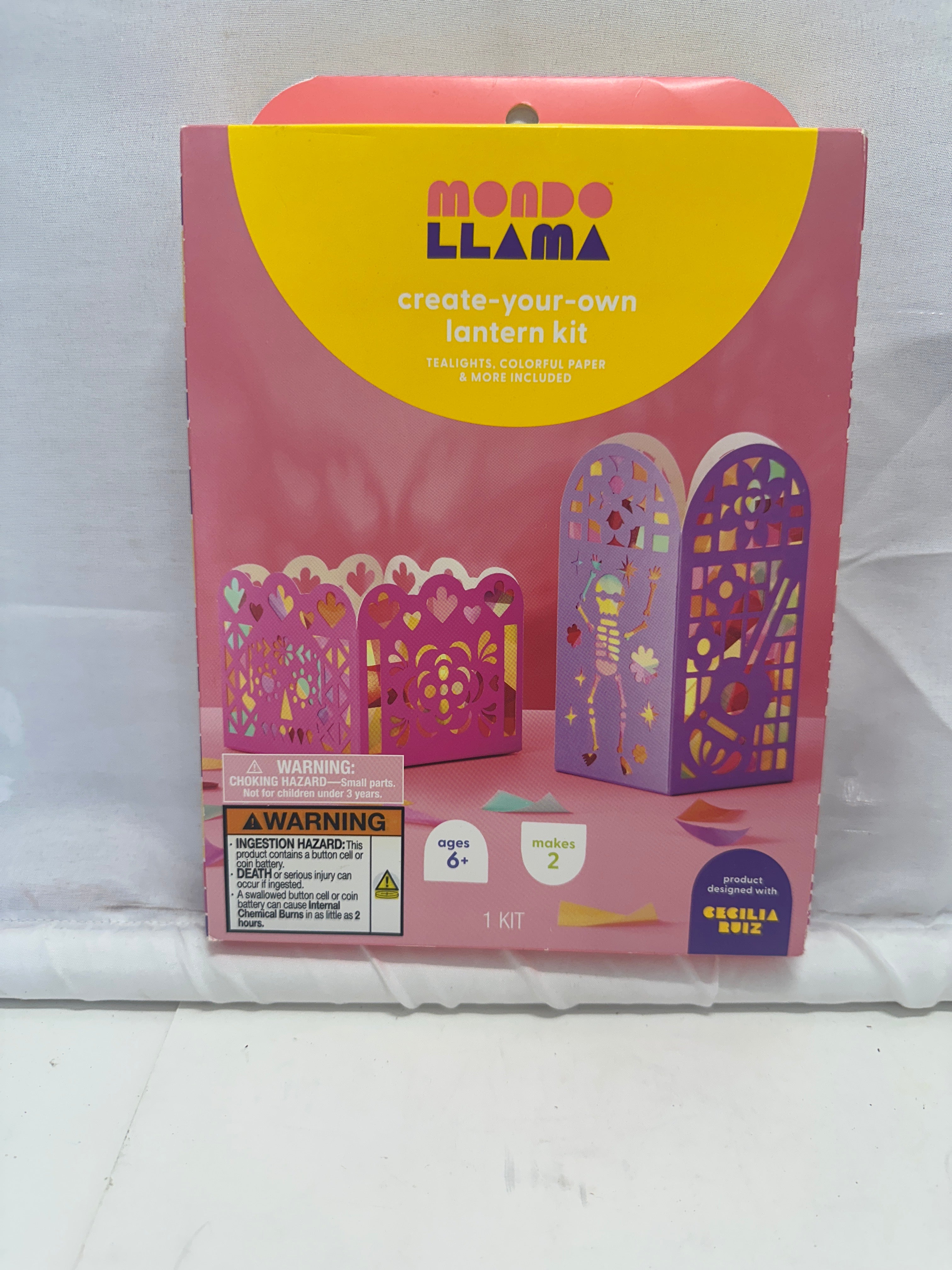 Mondo Llama Día de Muertos Create-Your-Own Lantern Kit