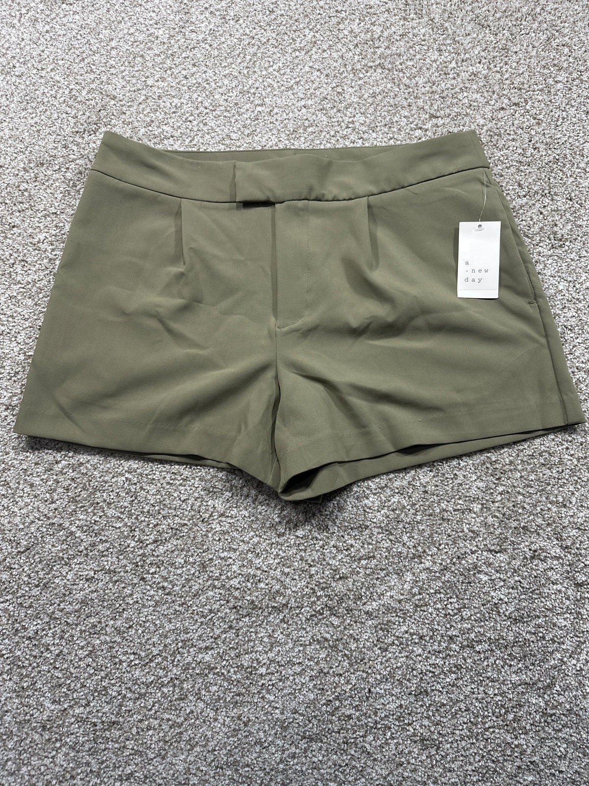 A New Day olive high rise tailored shorts, size 14