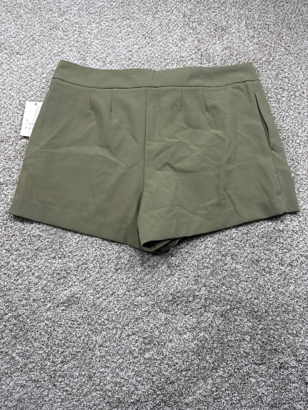A New Day olive high rise tailored shorts, size 14