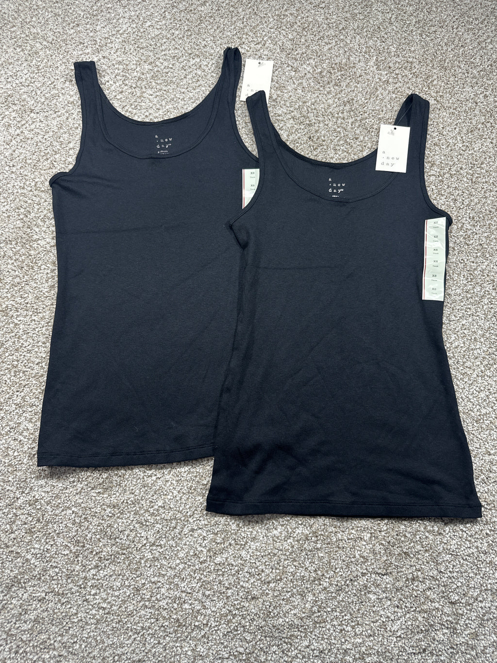 Two-pack A New Day black ribbed tank tops, extra small