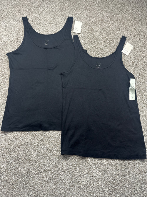 Two-pack A New Day black ribbed tank tops, large