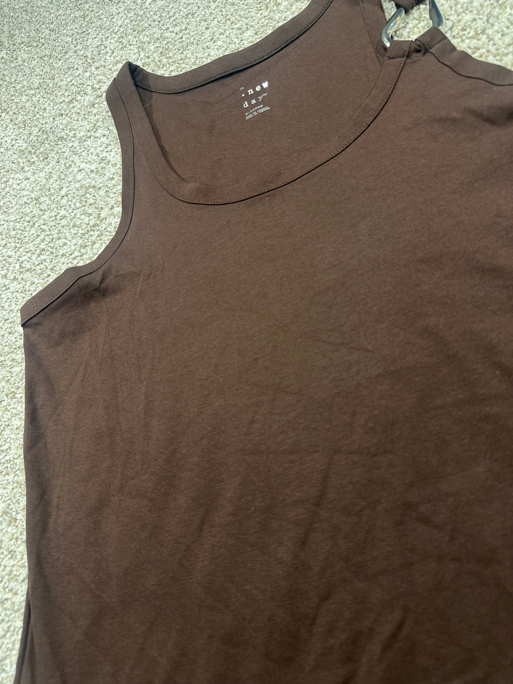 A New Day brown scoop neck tank top view 2