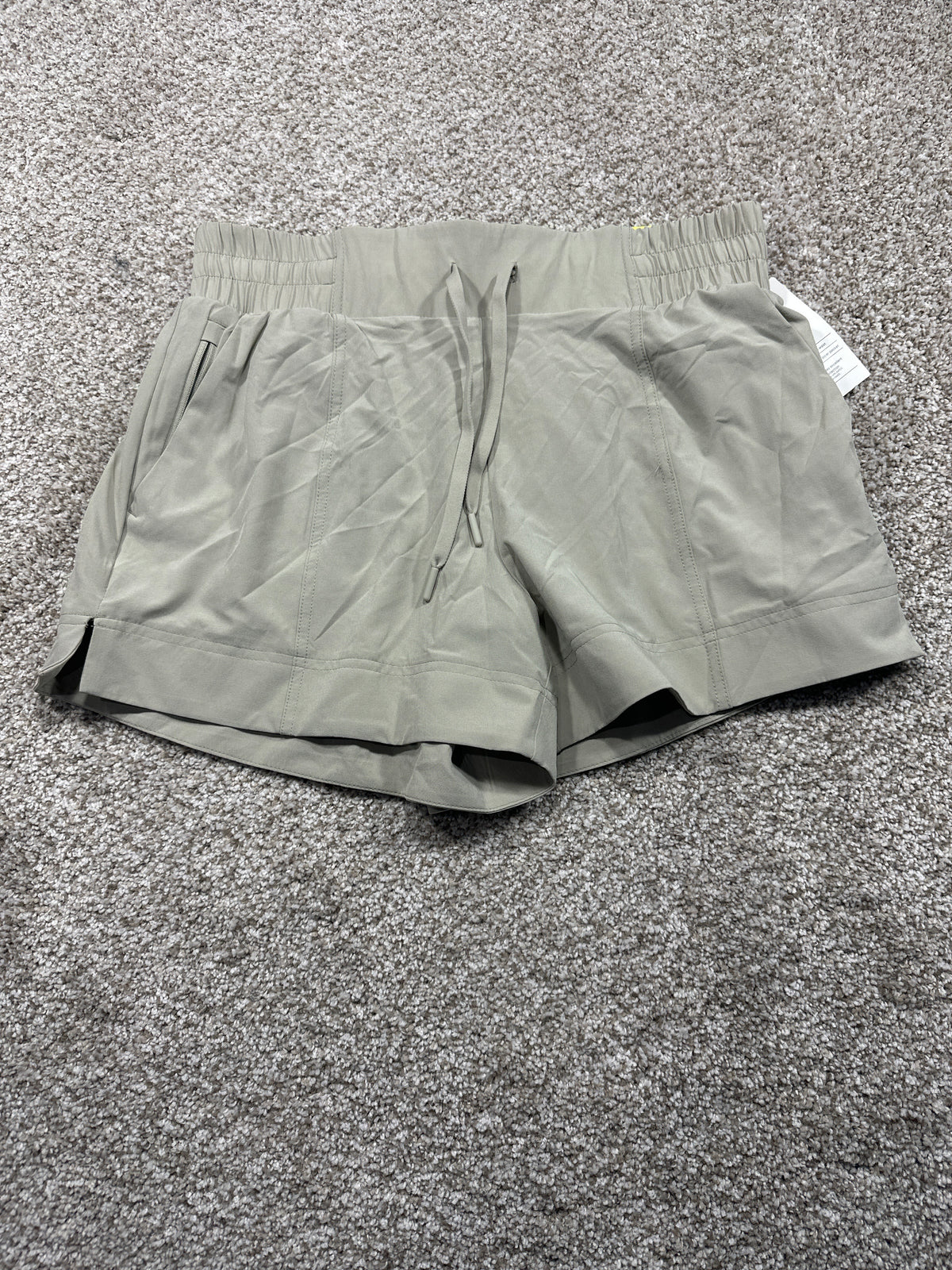 All in Motion women's khaki Active Light woven mid-rise shorts, photo 1