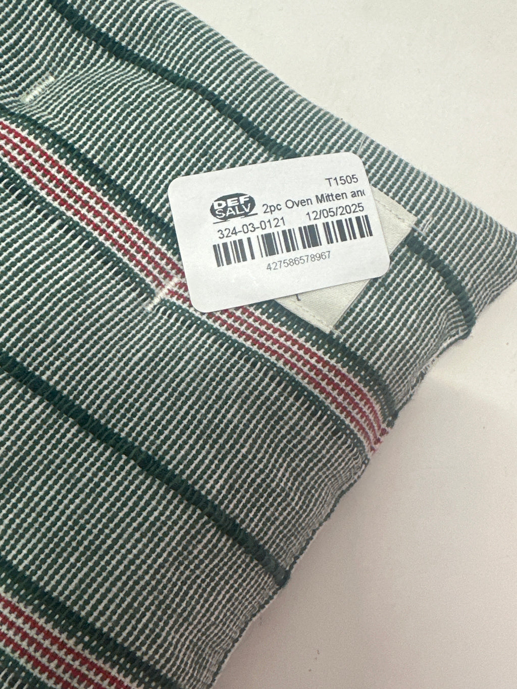 Hearth & Hand Kitchen Oven Mitt & Pot Holder Set – Green Striped Heat Resistant Pair
