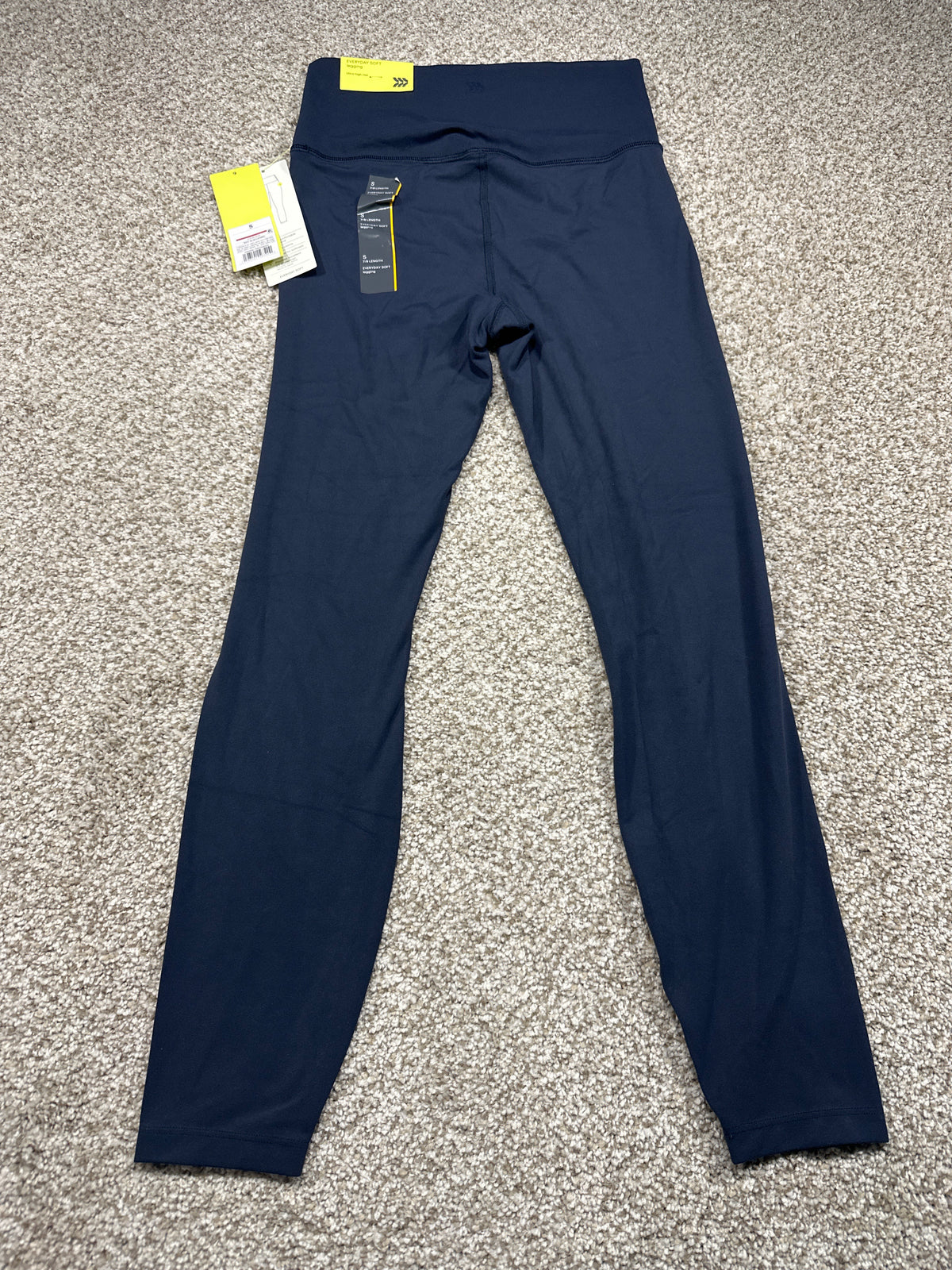 All in Motion women's navy 7/8 leggings photo 1