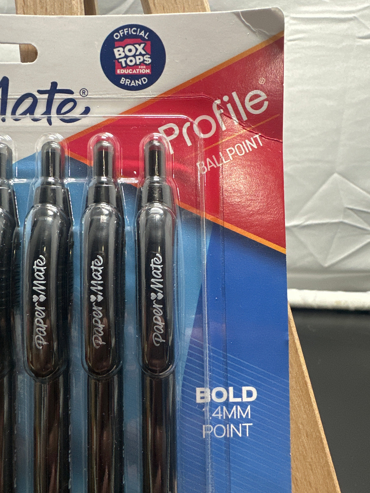 Paper Mate Profile ballpoint pen packaging detail