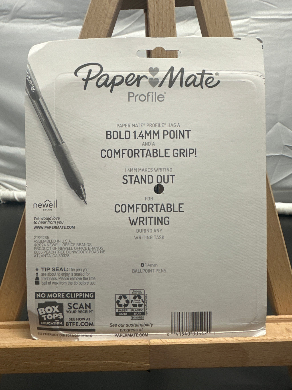 Paper Mate Profile ballpoint pen packaging detail