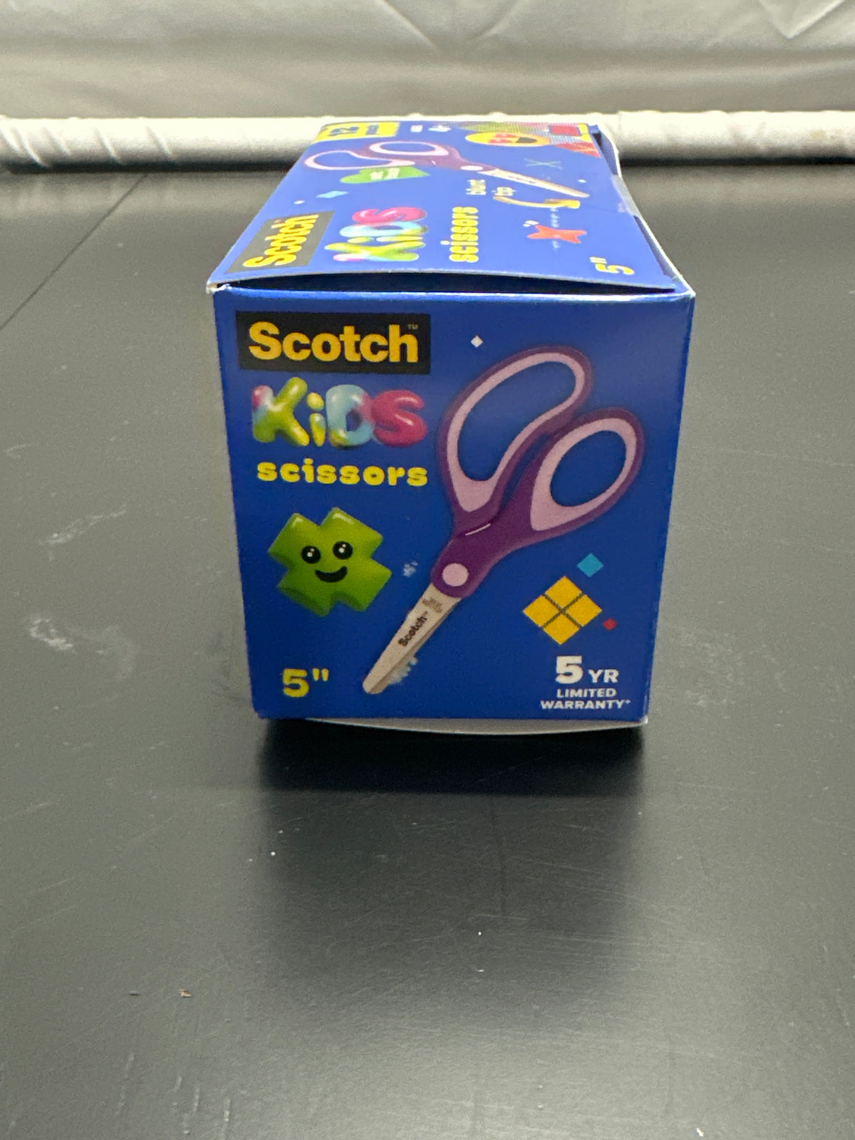 Scotch kids blunt tip scissors 12 pack package detail