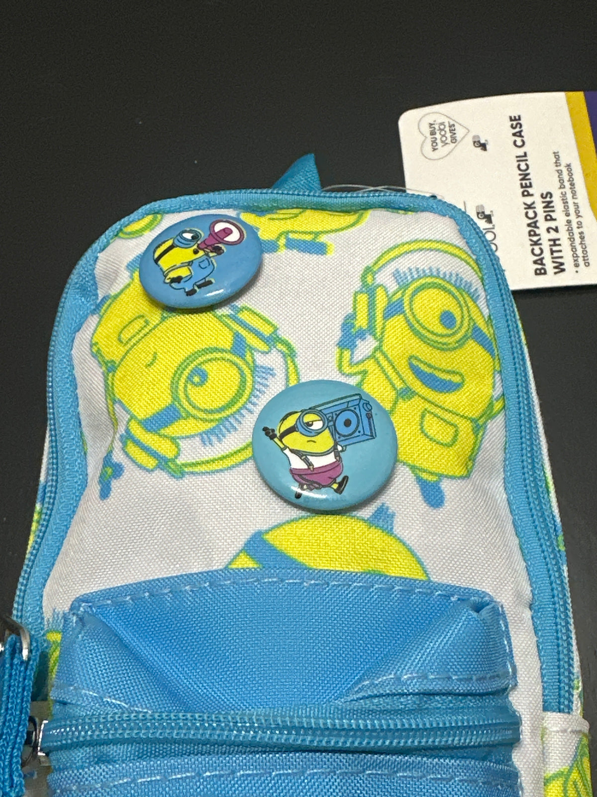 Minions backpack pencil case detail