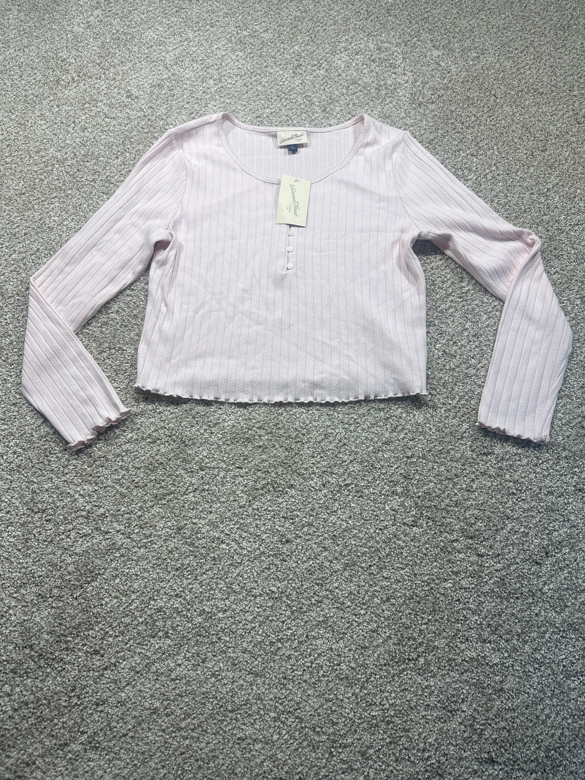 Universal Thread women's pink pointelle henley shirt front
