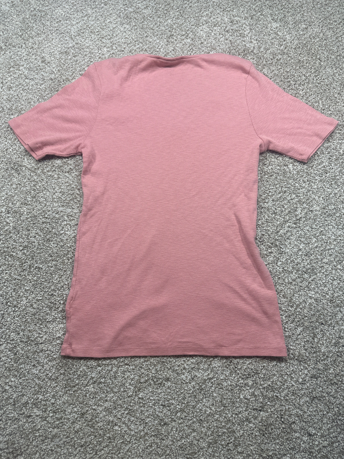 Universal Thread women's pink lace-trim ribbed short sleeve T-shirt back