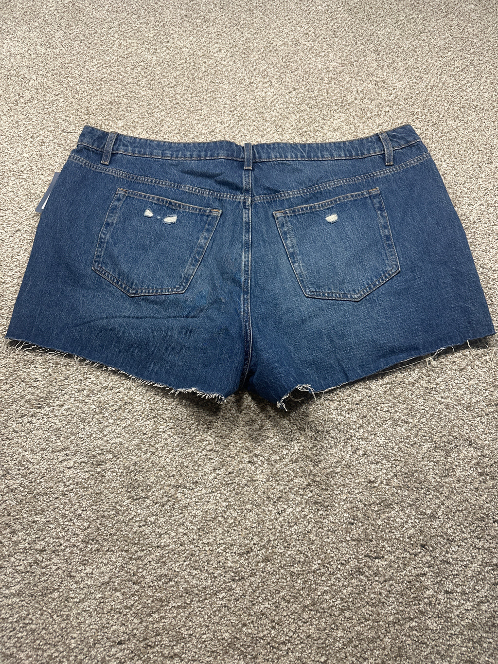 Universal Thread women's medium wash distressed jeans image 3