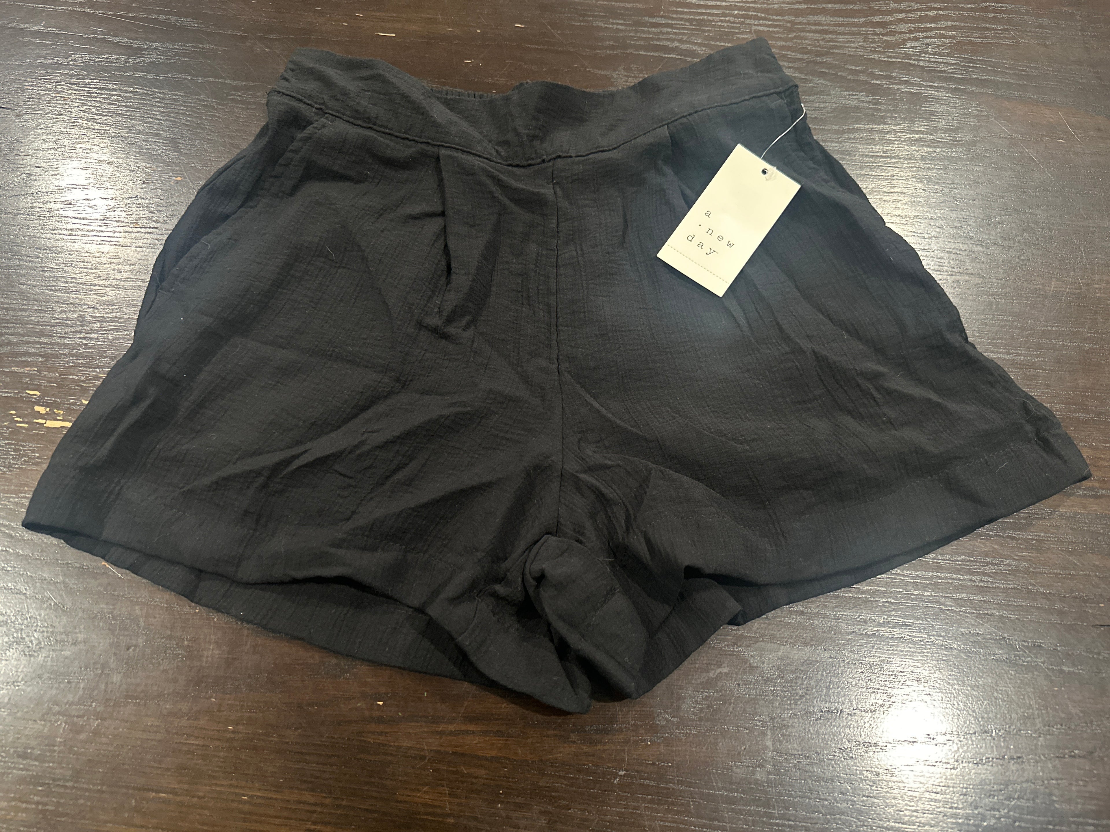 A New Day Women's Black Pull On Gauze Casual Shorts