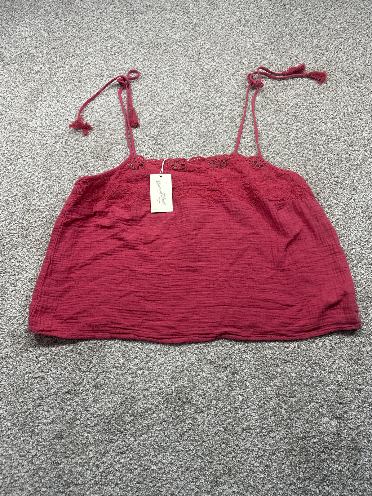 Universal Thread women’s berry red cotton gauze lace trim cami front view