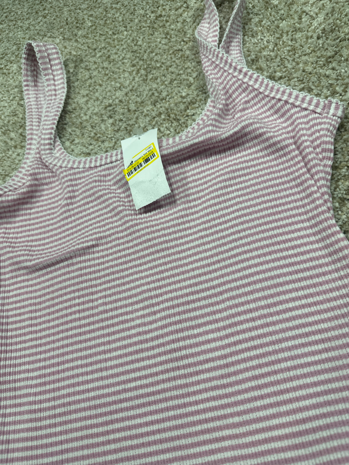 Universal Thread women's pink striped knit mini bodycon dress neckline