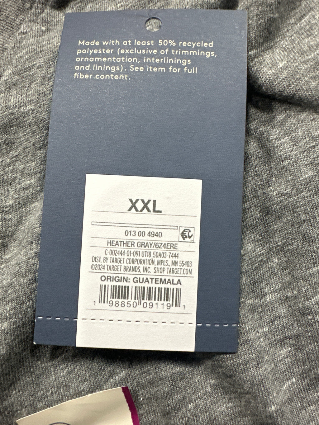 Universal Thread women's heather gray short sleeve V-neck T-shirt barcode and size tag