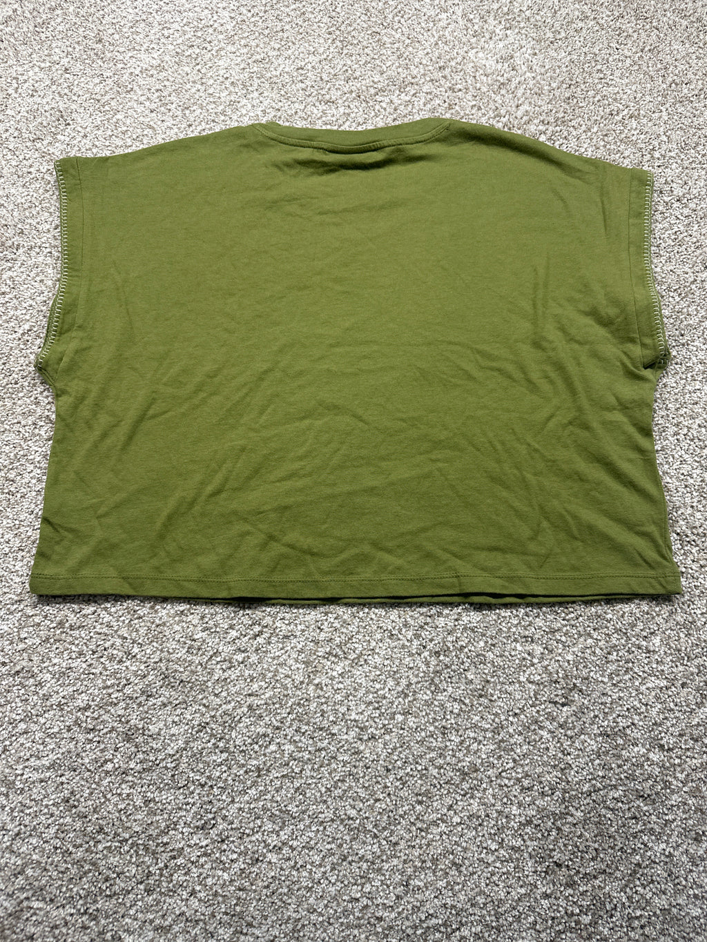 Universal Thread women's green cap sleeve cropped T-shirt back