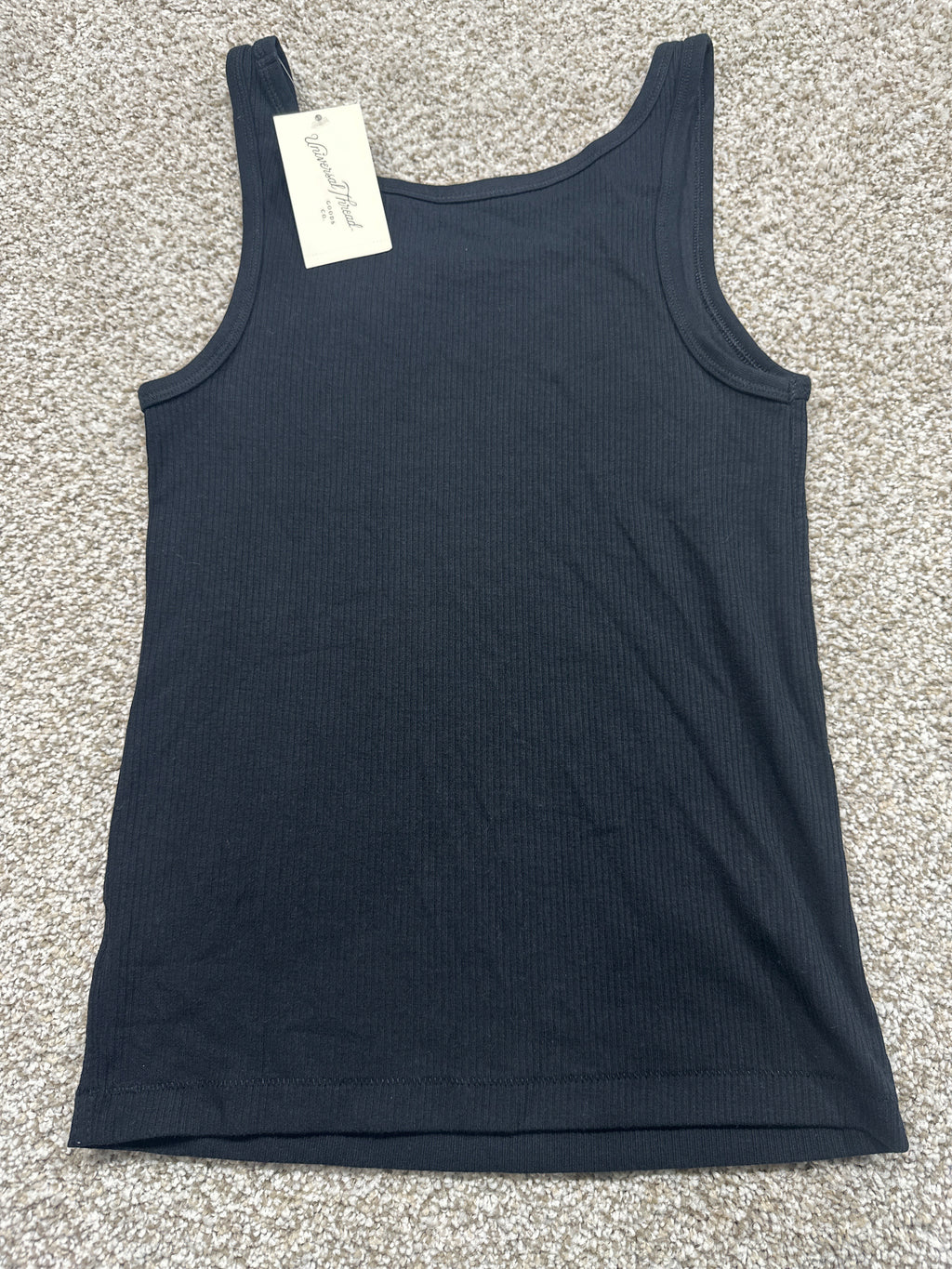 Universal Thread women's black ribbed tank top back