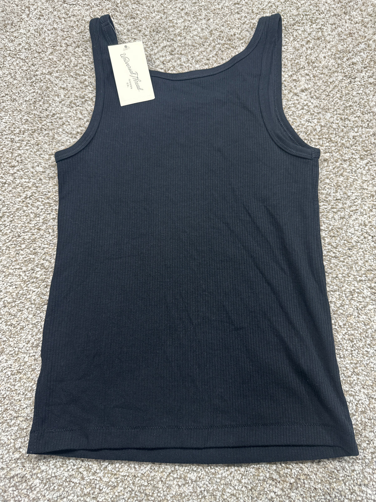Universal Thread women's black ribbed tank top back