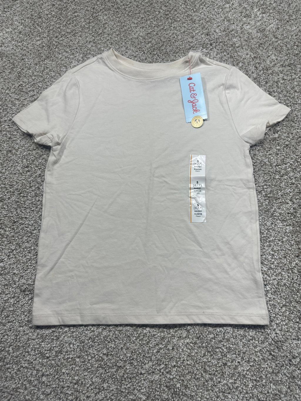 Cat & Jack boys beige classic short-sleeve T-shirt size S 6/7 front view