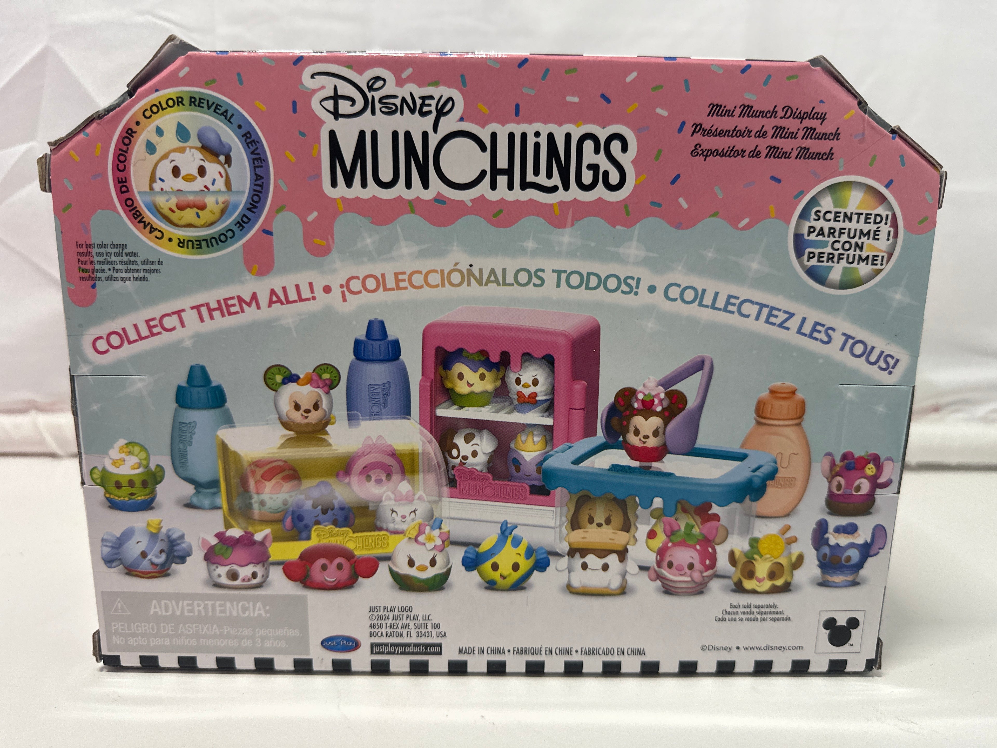 Disney Munchlings Mini Munch Display 7-Piece Set with 4 Mystery Figures Green