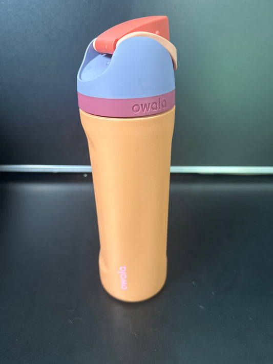 Owala 24oz FreeSip Stainless Steel Water Bottle 6-00026