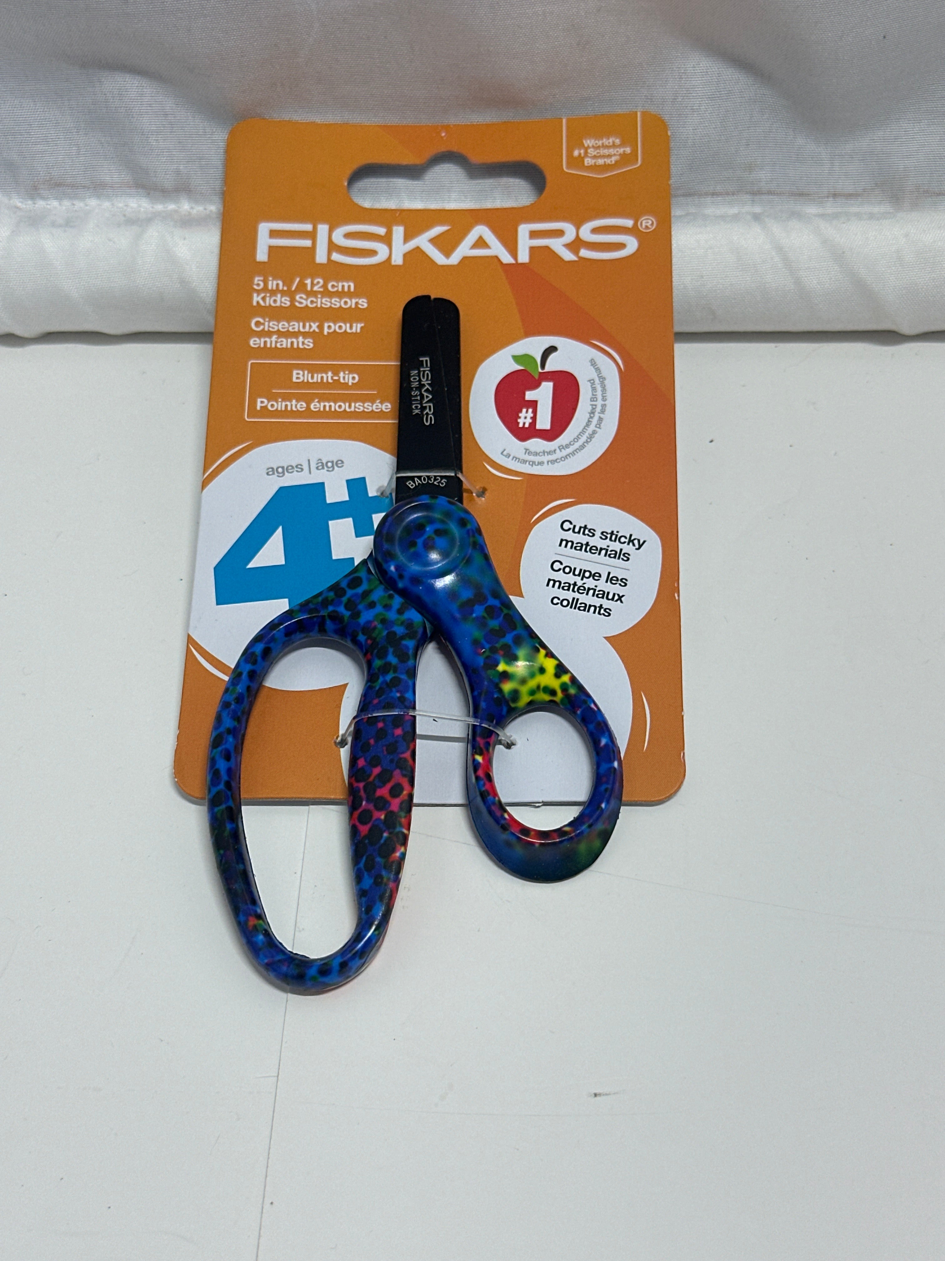 Fiskars Kids Scissors 3 Pack 5” Ages 4+ Blue Speckled Rainbow Basketball School
