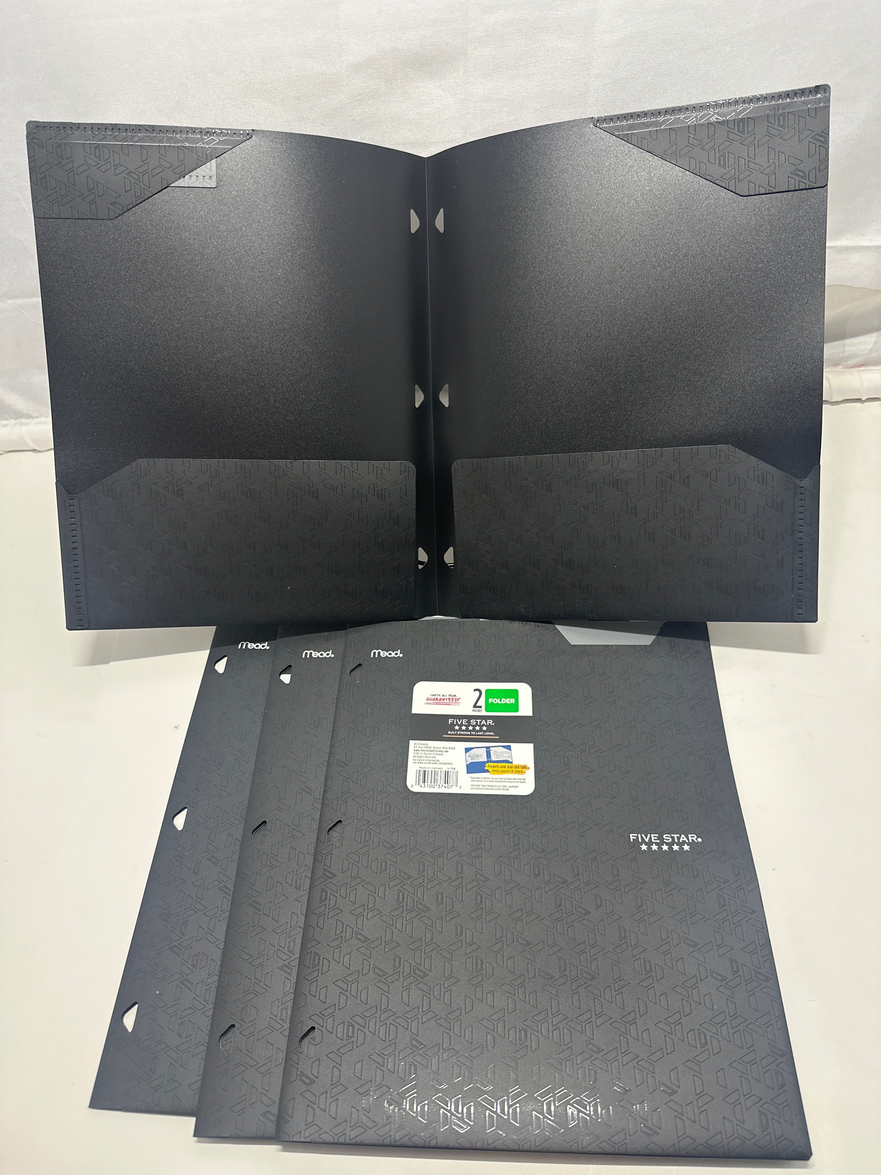 Mead Five Star 2 Pocket Poly Folders 4 Pack Black Durable 3 Hole Punch School