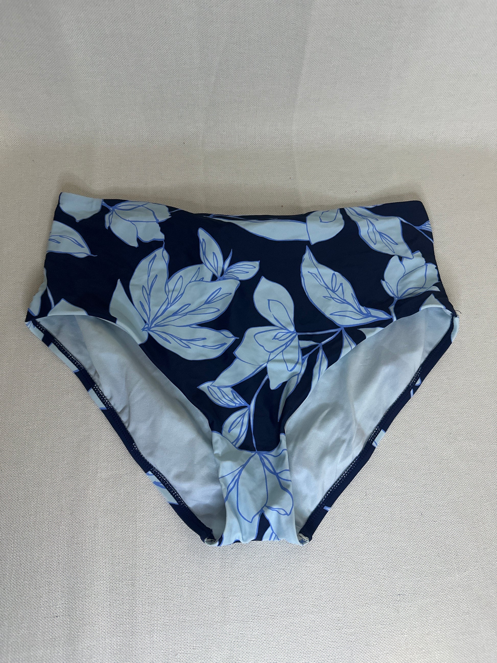 Kon Sol Womens Floral Print Swim Suit bottom XL